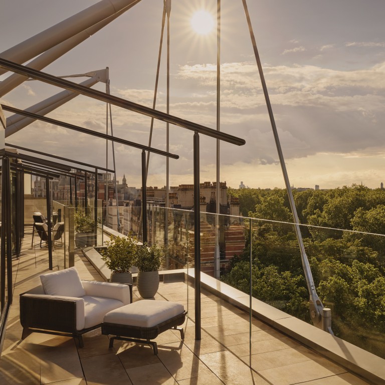 The Emory Penthouse, designed by Rigby & Rigby, overlooks London’s famous Hyde Park. Photos: Handout