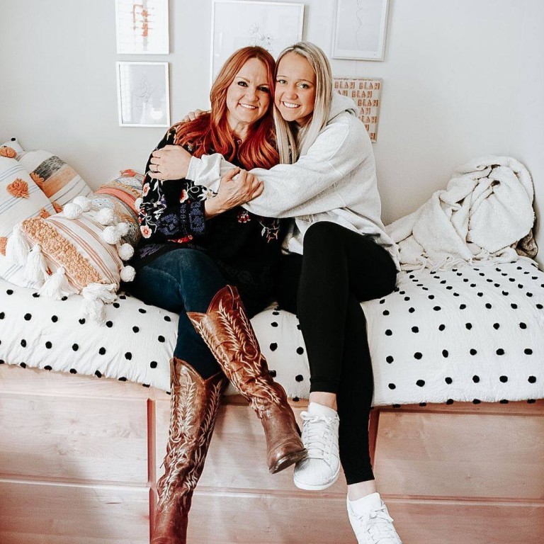 Meet 'The Pioneer Woman' Ree Drummond's daughter Paige: from quitting her  city job for the family ranch, to a surprise proposal and shopping for the  perfect wedding dress with her Food Network