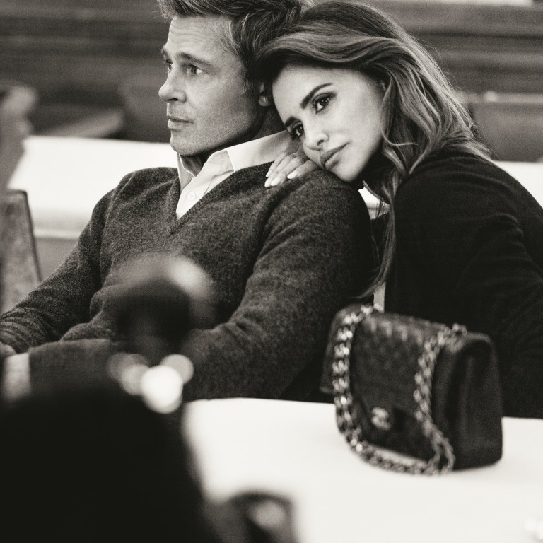 Brad Pitt and Penelope Cruz in the iconic Chanel handbag campaign. Photo: Inez & Vinoodh
