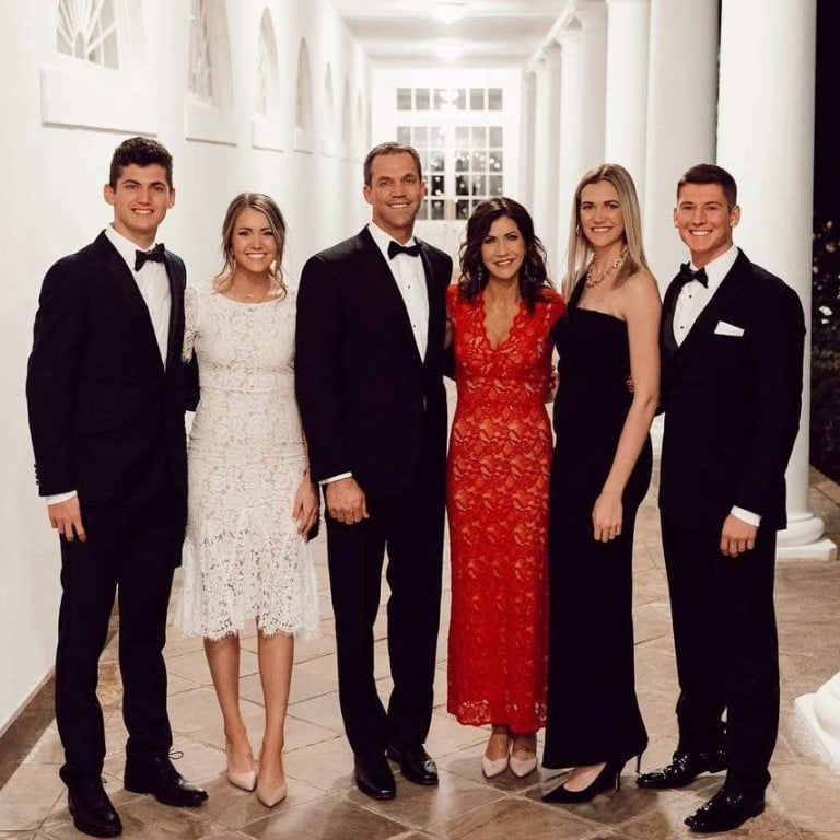 Booker Noem, Kennedy Frick, Bryon Noem, Kristi Noem, Kassidy Noem and Kyle Peters. Photo: @kennedy.frick/Instagram