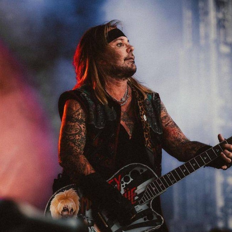 Mötley Crüe’s Vince Neil was not aboard his private jet when it crashed on February 10, but his girlfriend was. Photo: @thevinceneil/Instagram