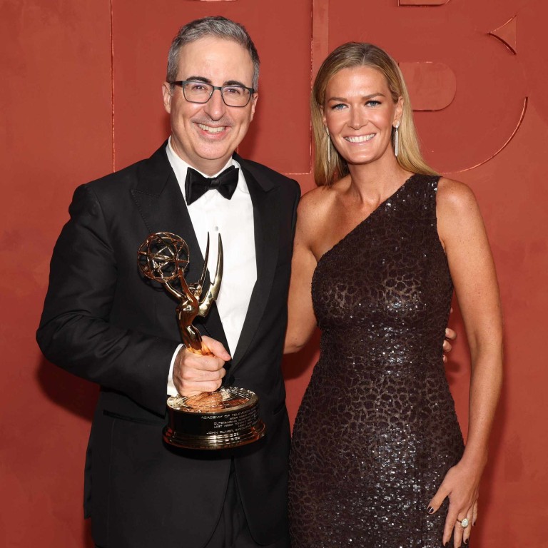 British comedian John Oliver and his wife Kate Norley met in unusual circumstances. Photo: FilmMagic for HBO/Max