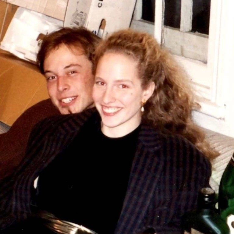 Elon Musk with ex-girlfriend Jennifer Gwynne at the University of Pennsylvania. Photo: @thebusinessmagnets/Instagram