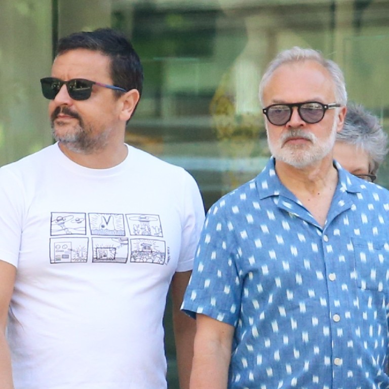 Meet TV show host Graham Norton’s husband, Scottish documentarian Jonathan “Jono” McLeod. Photos: Getty Images