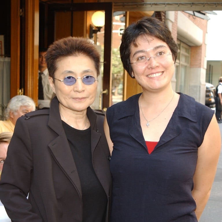 Yoko Ono and her daughter Kyoko Chan Cox in New York in 2001. Photo: Getty Images