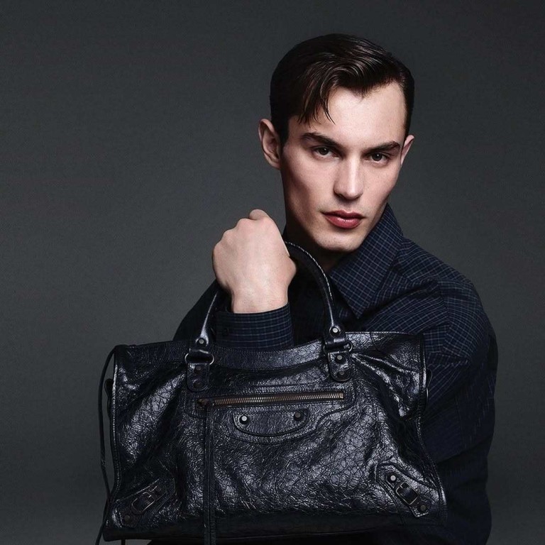 Kit Butler models Balenciaga’s Le City bag in 2024. Photo:  @kitbutlerr/Instagram