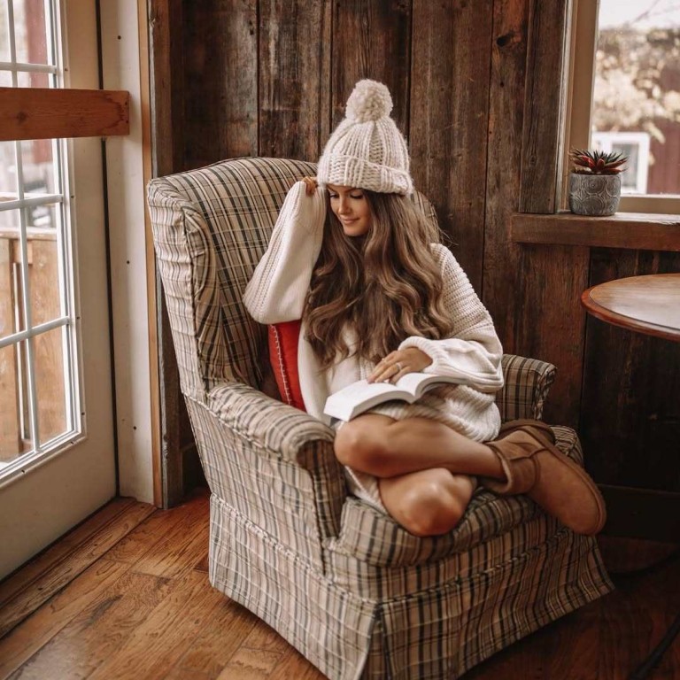 Caitlin Covington, the face of “Christian girl autumn”, in a season-ready outfit in 2022. Photo: @cmcoving/Instagram