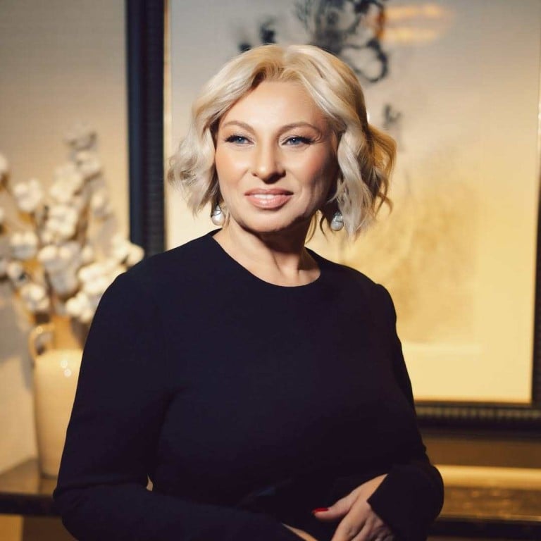 Meet Angela Pearl, the celebrity astrologer who just posted a letter from Prince Harry and Meghan Markle. Photo: @lovebegini/Instagram