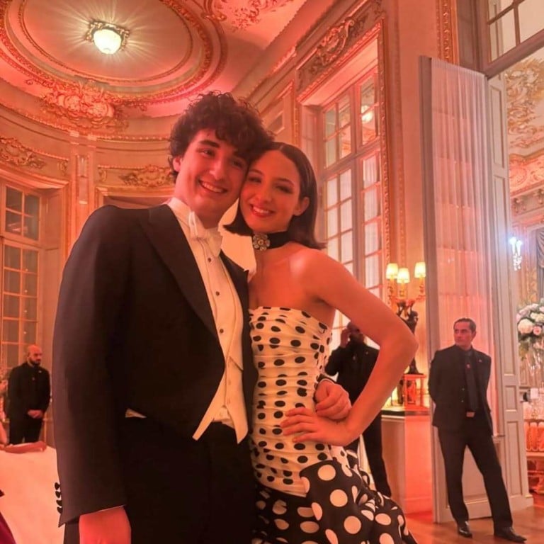 Carolina Lansing made her debut at Le Bal accompanied by her younger brother Magnus. Photo: @patricialansing/Instagram