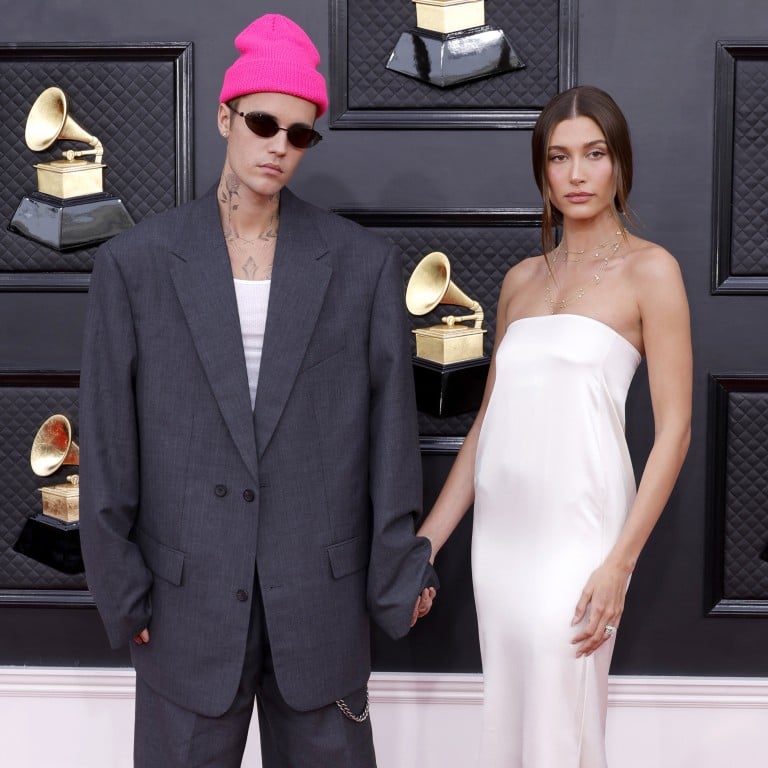 Justin Bieber (left) and Hailey Bieber at the 2022 Grammy Awards. Photo: Getty Images