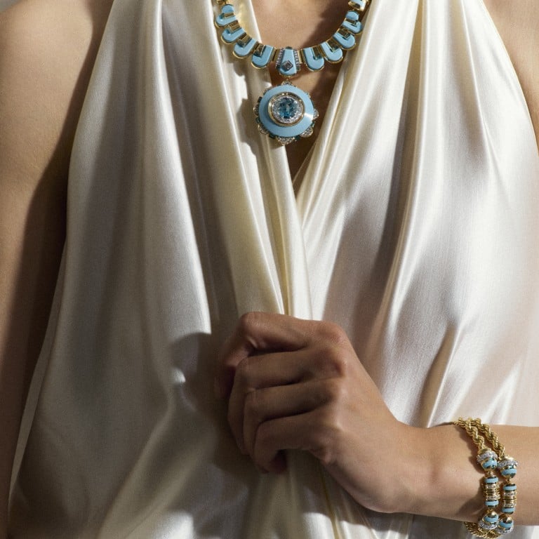 Jewellery: Van Cleef & Arpels. Top: Dior. Photography: Matthieu Delbreuve