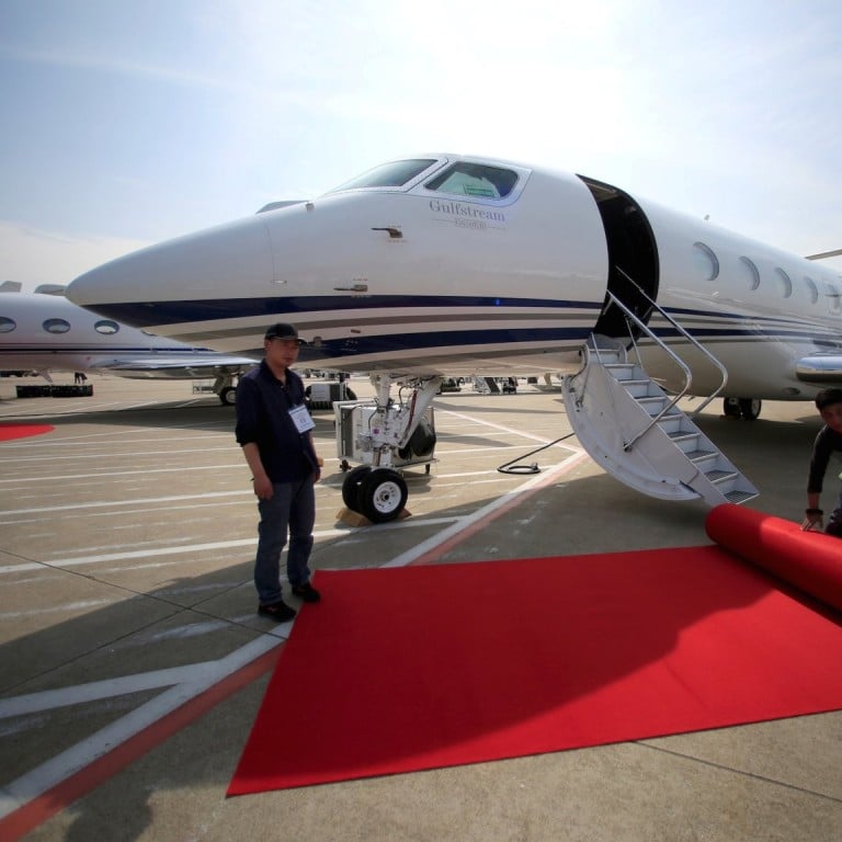 Which Private Jets Do Tech Billionaires Jeff Bezos Bill