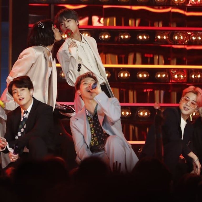 American singer Halsey (top left) and K-pop boy band BTS perform the song Boy With Luv at the 2019 Billboard Music Awards at the MGM Grand Garden Arena in Las Vegas on Wednesday. Photo: Reuters / Yonhap