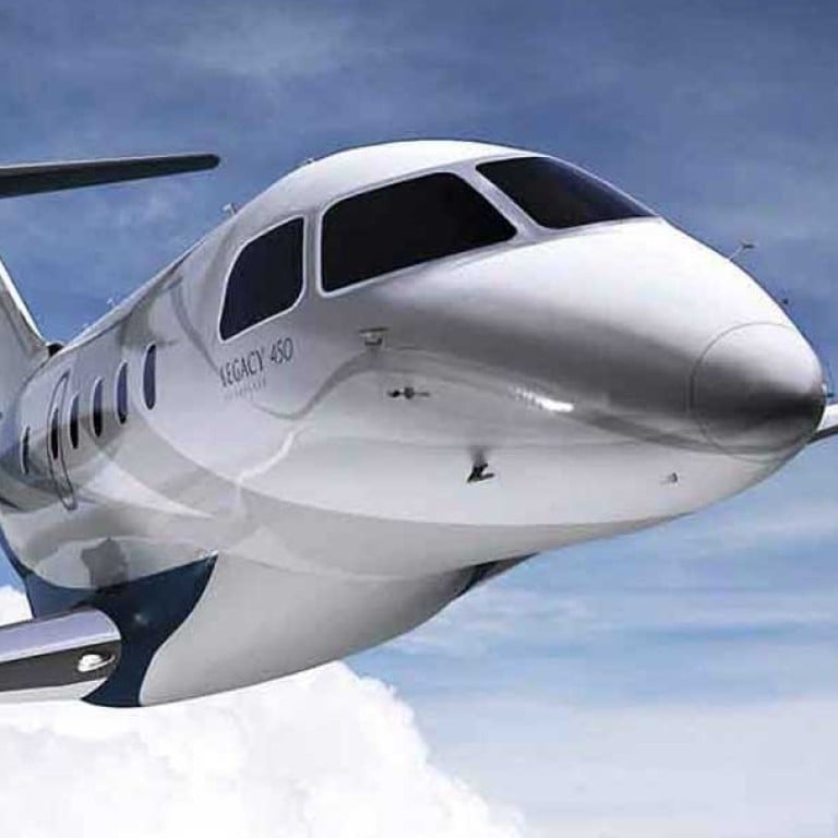 Jet card membership is perfect for wealthy people who dislike the complications that come with booking a private charter aircraft, but do not want the commitment of owning a jet.