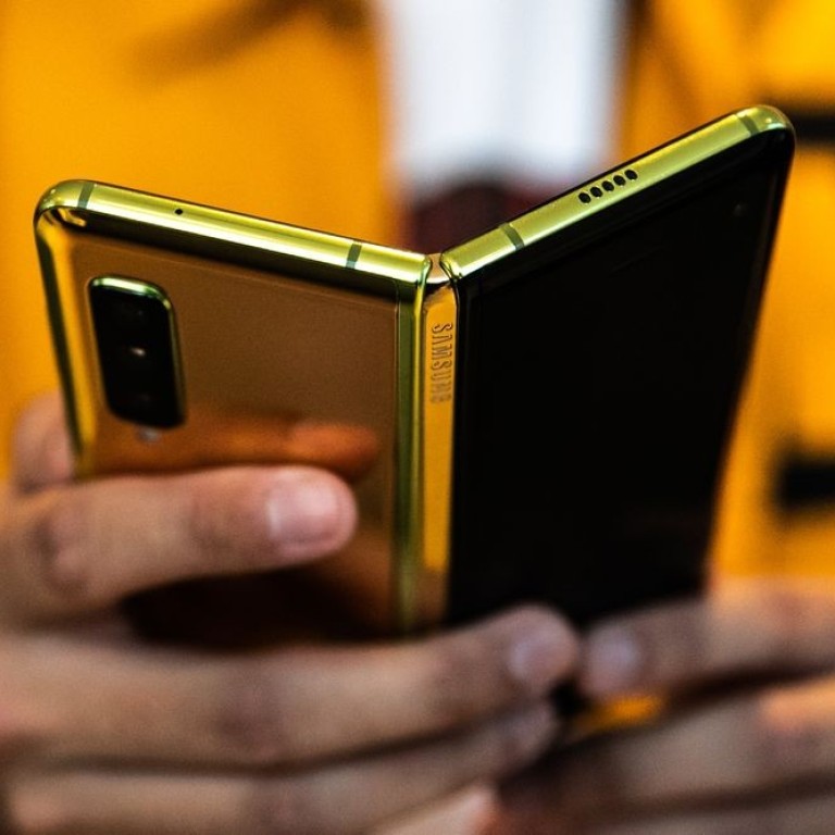Samsung has delayed the planned launch of its foldable smartphone, the Galaxy Fold, after review versions provided to the press suffered problems including cracked screens. Photo: Bloomberg