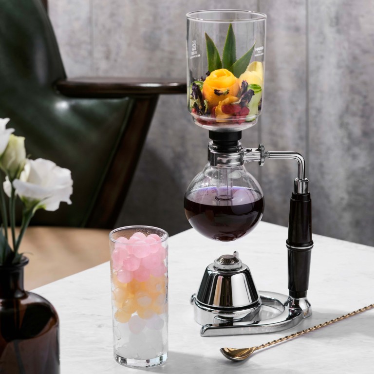 Dawn to Dusk, a cocktail offered at VEA Lounge