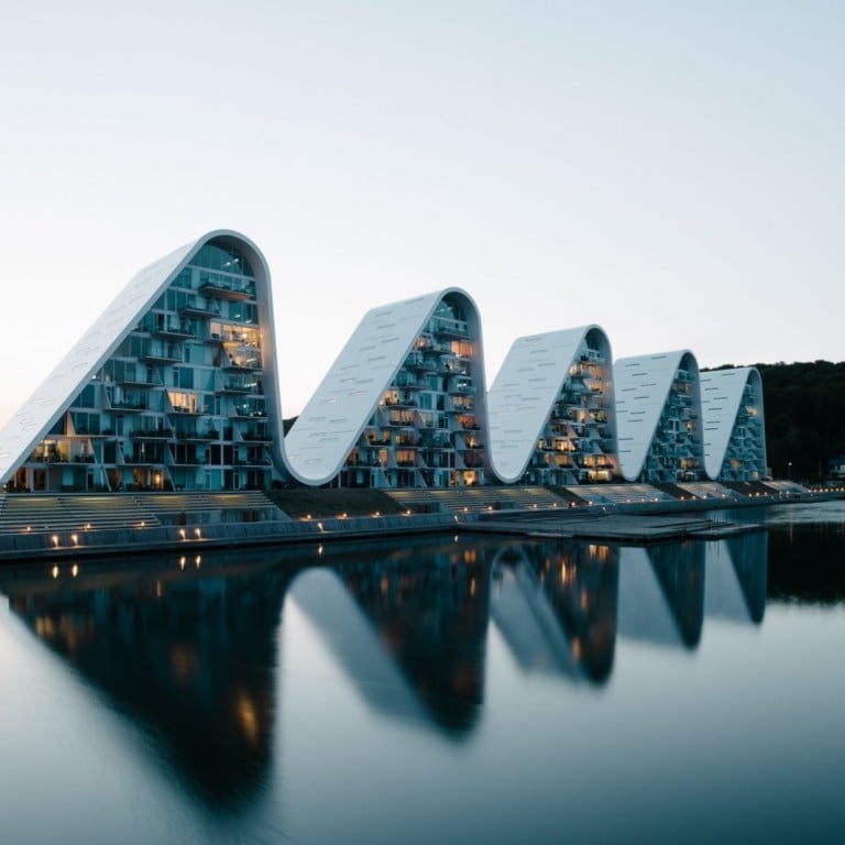 The Wave in Vejle, Denmark. Sculptural and organic, the residential project sits on the Vejle Ford and offers magnificent views. Photo: Dezeen.com