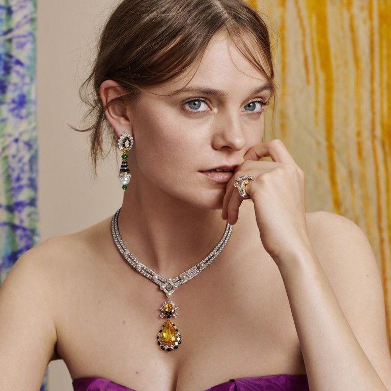 What are you five favorite everyday VCA pieces? | PurseForum | Van cleef  necklace, Necklace outfit, Earrings outfit