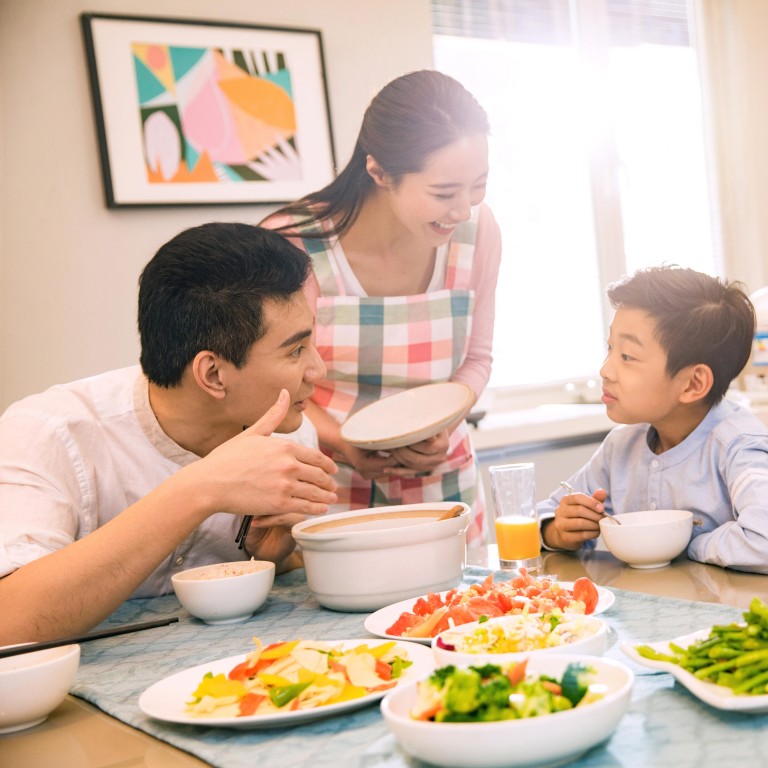 Why shared dinners are essential for a healthy and happy family ...
