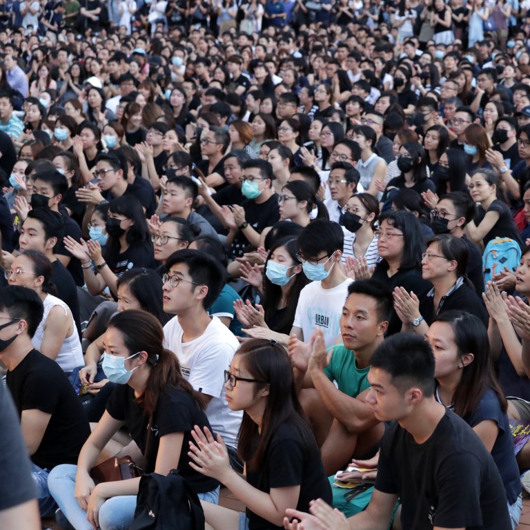 Why Hong Kong S Protesters Do Not Want To Cut The Reed Mat