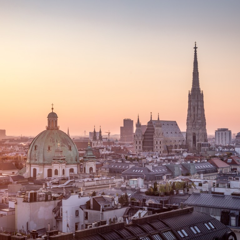 Mainlanders Hongkongers Increasingly Looking To Work And - 