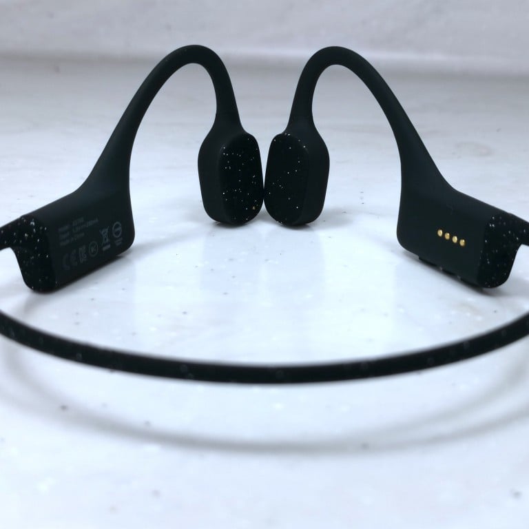 Aftershokz xtrainerz store bone conduction headphones