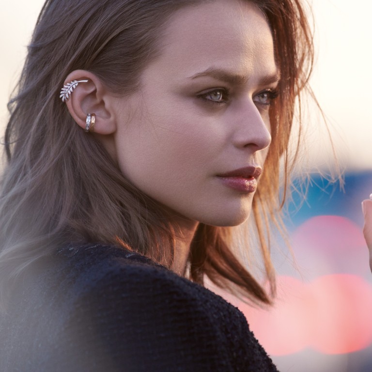 In 1932, Chanel presented the Bijoux de Diamants collection at her flat on Rue du Faubourg Saint-Honoré in Paris – an ongoing inspiration for today’s Plume de Chanel collection. Photos: Chanel