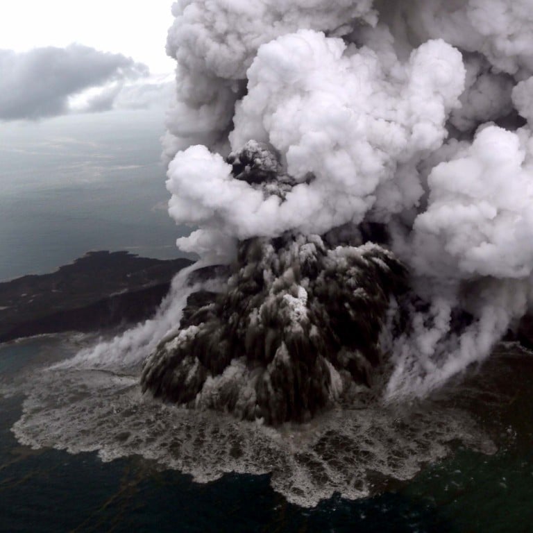 Tsunami from Anak Krakatoa eruption in Indonesia was 100 Tsunami from Anak Krakatoa eruption in Indonesia was 100