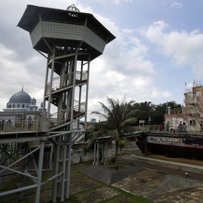 Boxing Day Tsunami Devastated Banda Aceh But 15 Years Later Have