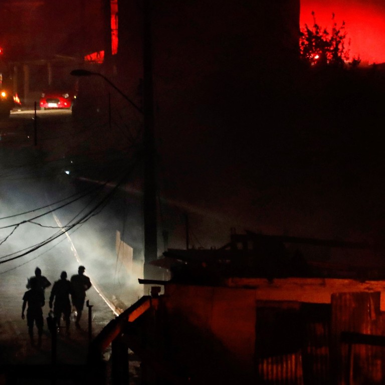 Massive Fire Destroys 120 Homes In Chile On Christmas Eve South