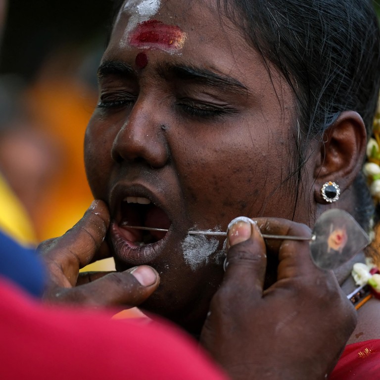 No Pain How Extreme Body Piercing Of Thaipusam Hindu Festival