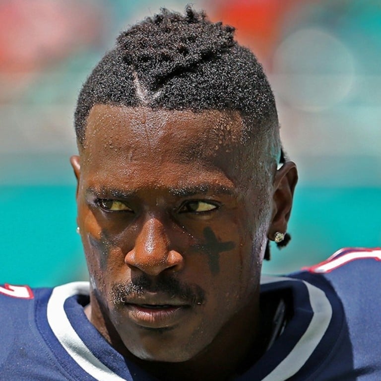 Ex Nfl Star Antonio Brown And Youtuber Logan Paul Edge Closer To