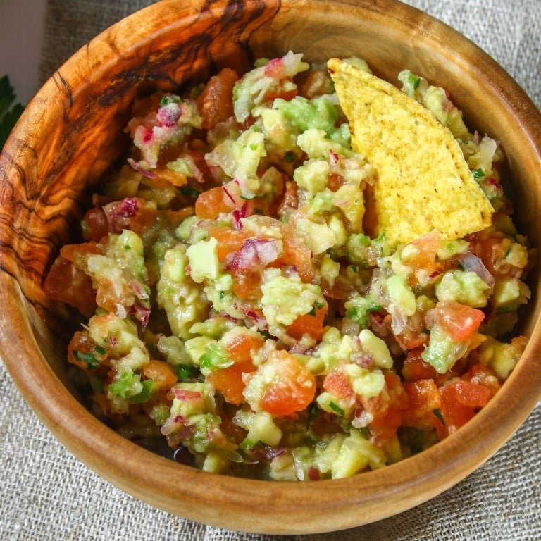 While working from home, there are healthier alternatives for sweet, salty, gooey and spicy snacks. Photo: Getty Images/iStockphoto