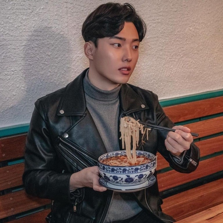 From fashion, foodie to fitness inspiration, here are the top influencers from South Korea. Photo: @2219a/Instagram.