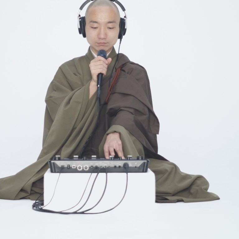 Beatboxing Buddhist Monk Creates Music To Relax You And Lift You