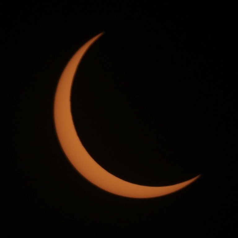 Get Partial Solar Eclipse Gives Hong Kong Public A Father S Day Treat For iPhone Free Get Wallpaper Partial Solar Eclipse Gives Hong Kong Public A Father S Day Treat For Android Free
