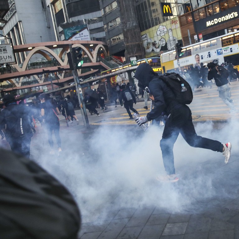 Hong Kong Protests Bank Manager Gets 100 Hours Of Community Service For Shining Laser Beams At Police South China Morning Post