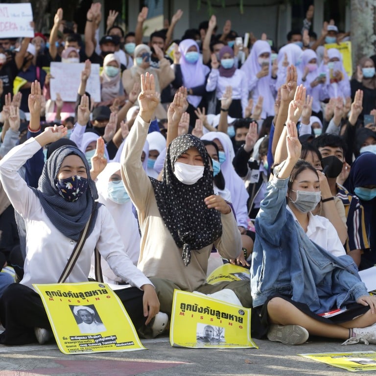 Thailand Protests How Hong Kong And The Hunger Games