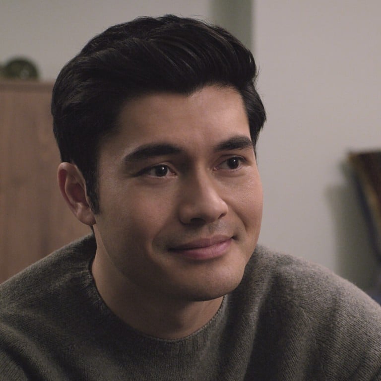 Henry Golding set hearts aflutter as Tom in Last Christmas. Photo: Universal Studios
