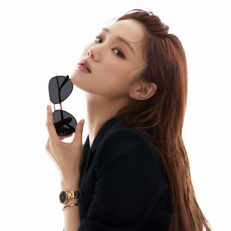 Lee Sung-kyung of Weightlifting Fairy Kim Bok-joo and Dr. Romantic 2 fame is turning 30 this August 10. Photo: @leesungkyounghk/Instagram