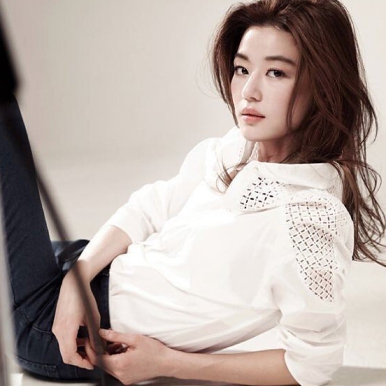 Jun Ji Hyun Star Of The Legend Of The Blue Sea And Cinema Hits My Sassy Girl And The Thieves Is One Of Korea S Best Paid Actresses What Does She Spend Her