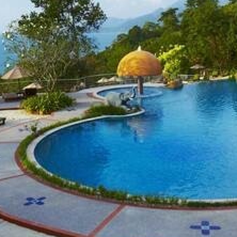 Thai resort, American seek to settle defamation case over negative