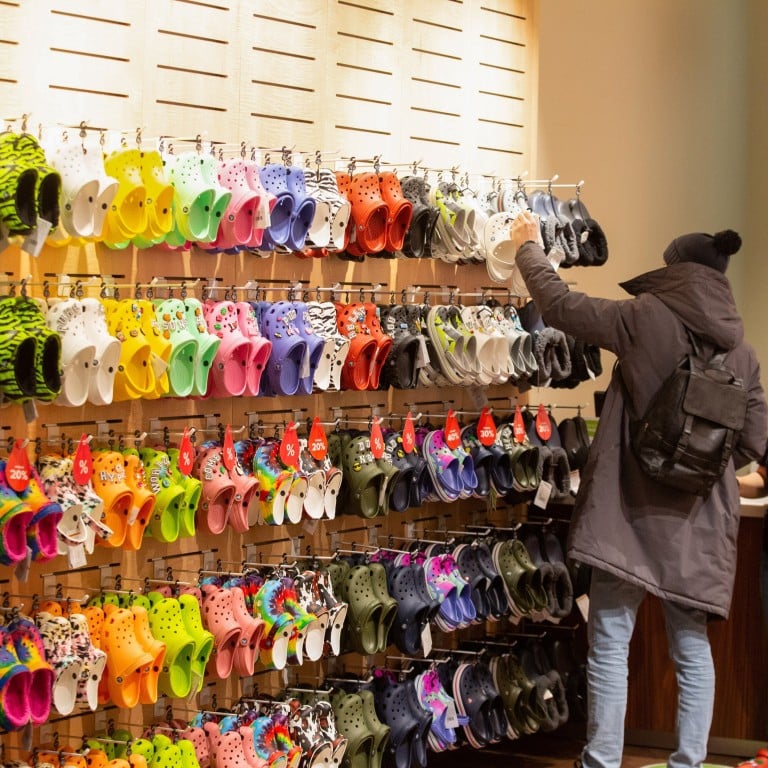 Crocs shoes shop discount