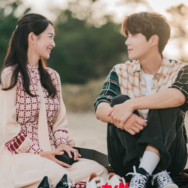How Hometown Cha-Cha-Cha star Kim Seon-ho and other South Korean ...