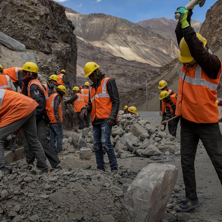 India pushes to build roads near Chinese border, in a bid to boost infrastructure in border areas