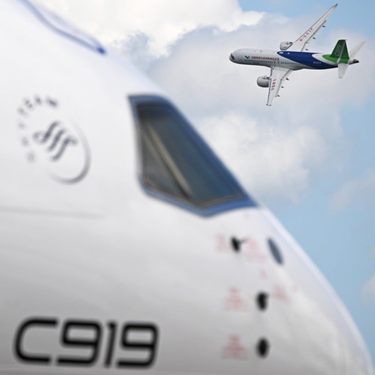 Amazon.co.jp: 中国東方航空 C919 COMAC 中国商用飛機 B-001J