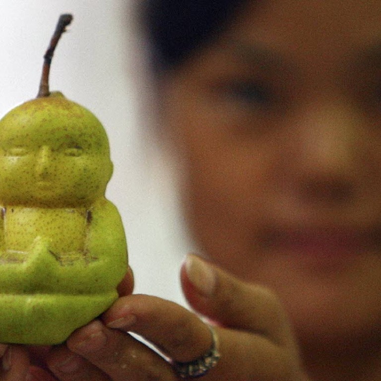 China’s lucky Buddha pears bestselling fruit in Vietnam South