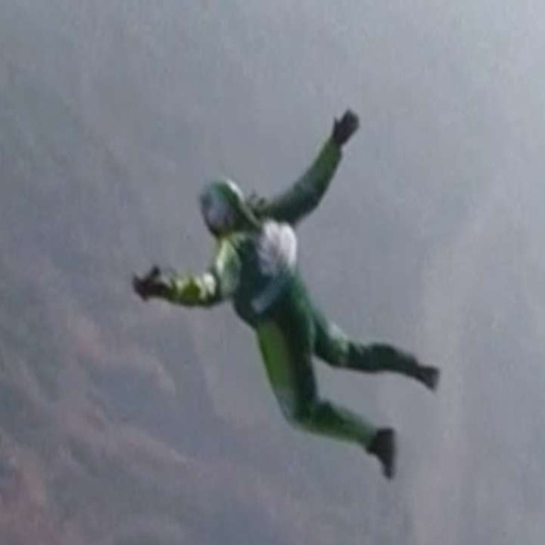 WATCH daredevil skydiver leap from plane with no parachute in recordbreaking stunt South