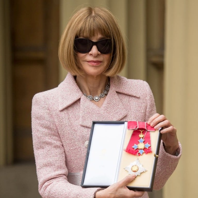 Anna Wintour, Editor-in-Chief of American Vogue and Artistic Director Dame receives her Dame Commander from Britain's Queen Elizabeth on May 5, 2017. Photo: REUTERS