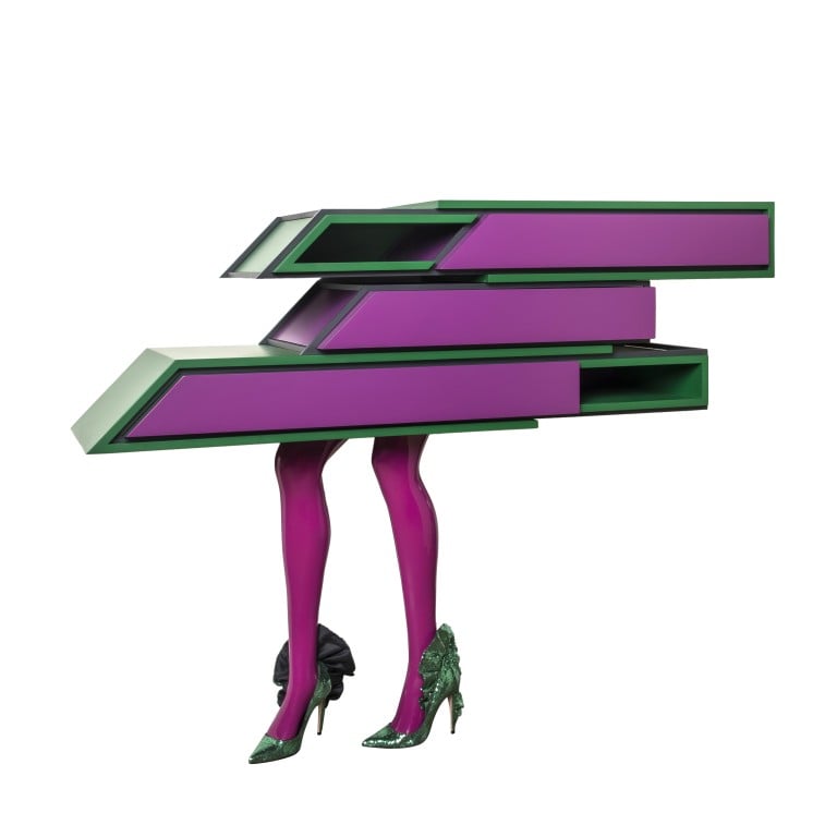 Collaborations between fashion and design companies are on the rise, and there is a trend towards modular structures, super sofas and bright hues